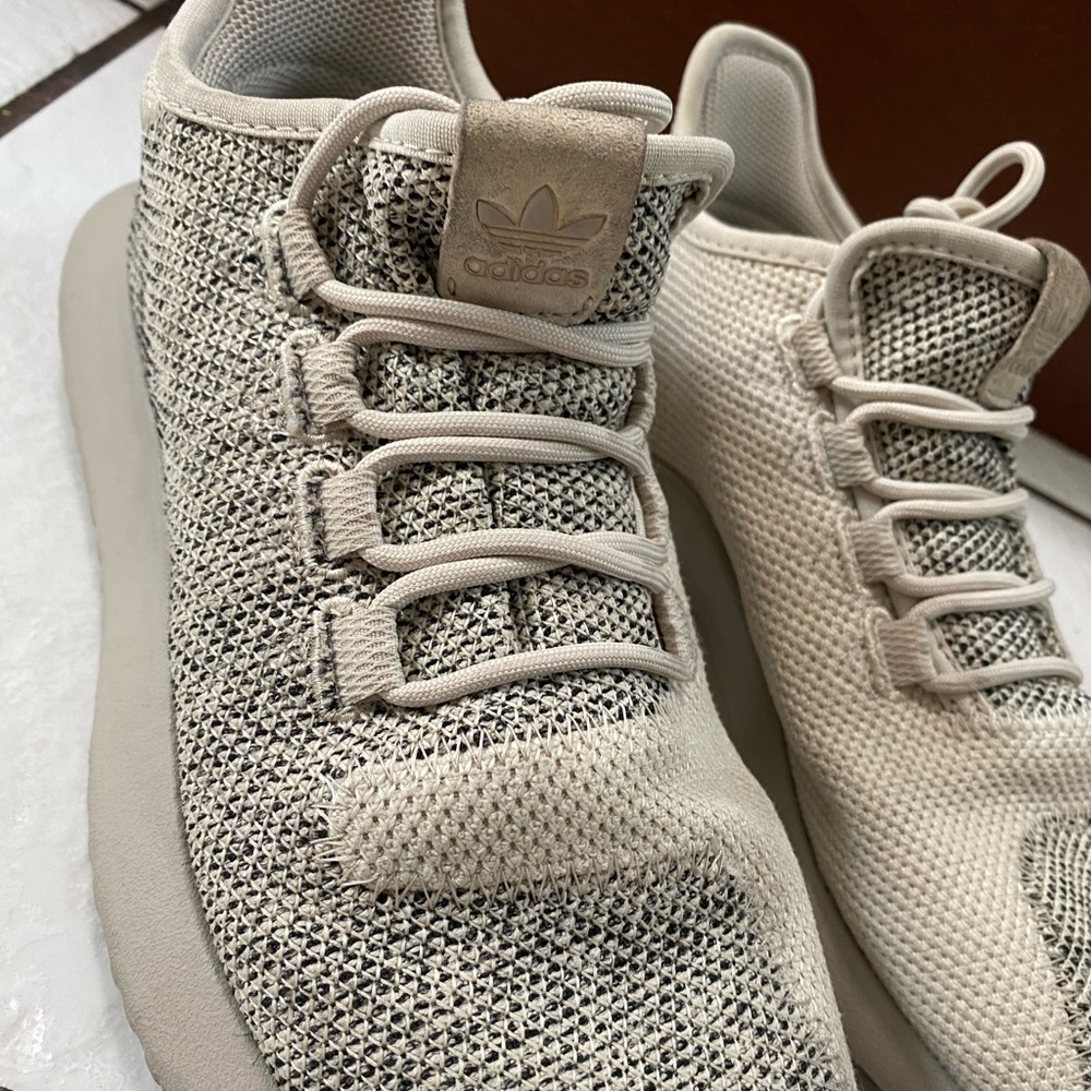 ADIDAS Tubular Orthopedic shoes in beige 👟